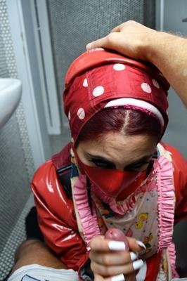 Alis italienische Dhimmi-Hure Loretta