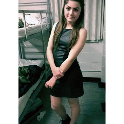 Sexy punk adolescente puta