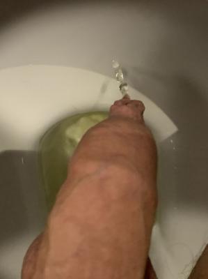 Pee