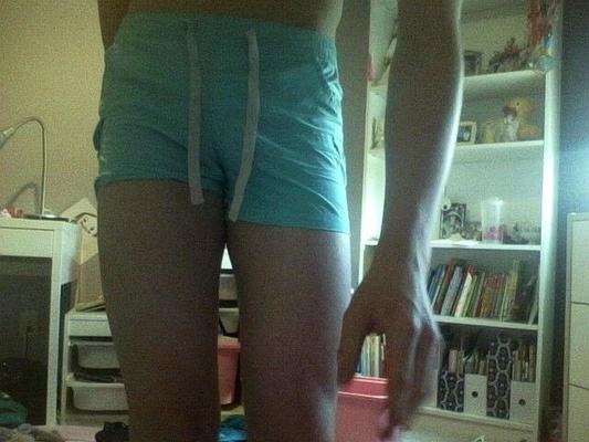 私の妹のショートパンツ
