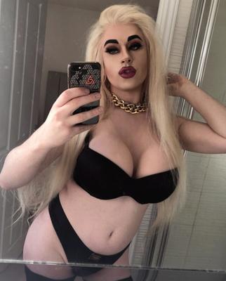 Zara Kane (Amateur-Tgirl)