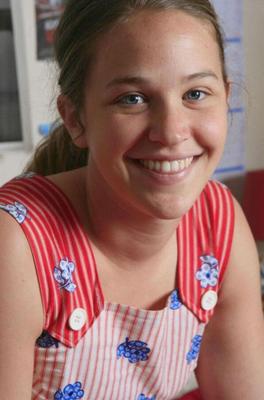 Australische Brünette schneiden