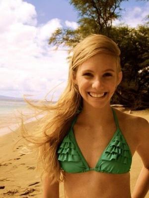 Hannah serrée
