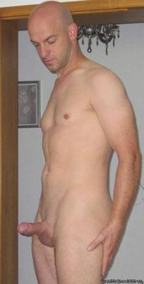 Marko Sprenger aus Marburg hat einen kleinen Pene, tiene un pequeño