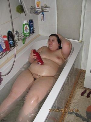 ぽっちゃり系クラウディア - BADEWANNE