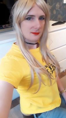 女装家ジェニファーアリゾナのインスタグラム写真