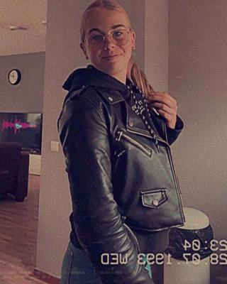Fille en cuir Nikkie Pijnenburg