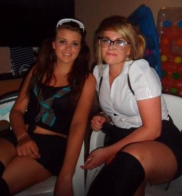 UK Chav Slut Ellie for Captions/Comments/Fakes