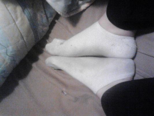 Stinky Socks And Pussy I Smelled (Sweatysoclover) ;)