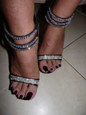 Pako VE - Mature Wife Sexxxxxy Feet