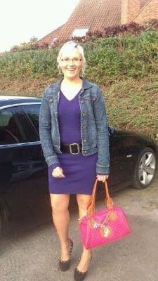 Lora la große putain blonde