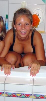Teen cleavage pics