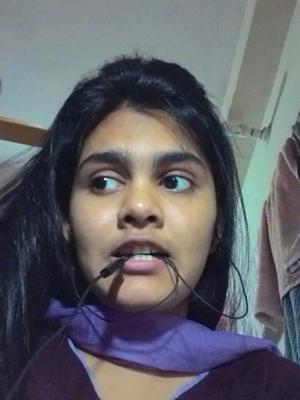 Paki Teen Seeks Attention