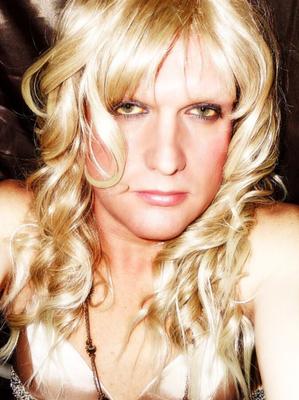 Gemma Love (Tgirl Amadora)