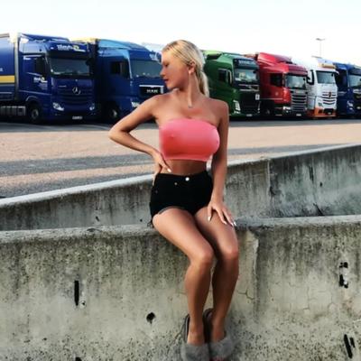 Lkw-Rastplatz: Das tolle Wetter ausnutzen...