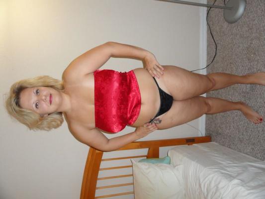 Esposa es un hottie top de tubo rojo