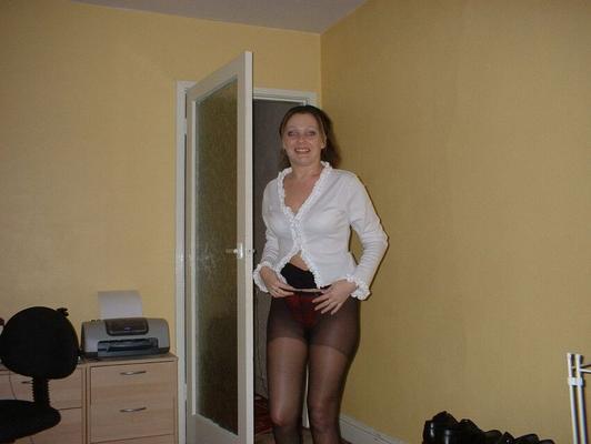 Wife likes posing in pantyhose
