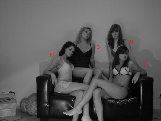 Vier Partygirls welche würdet ihr vögeln ? 