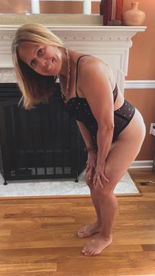 Sessão fotográfica de Lourdes Domingo à tarde divertido