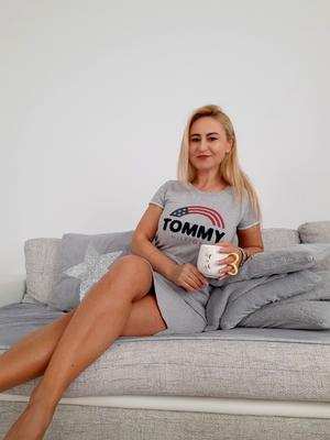 Garofita, eine heiße rumänische MILF