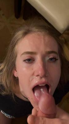 Karen, the anal whore, 20yo from Belgium