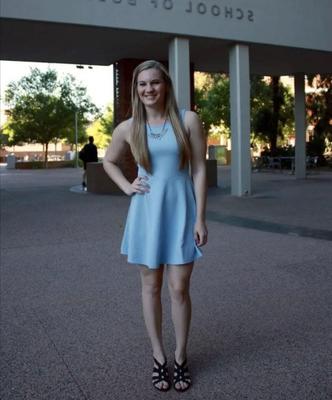 lindsey   hottie