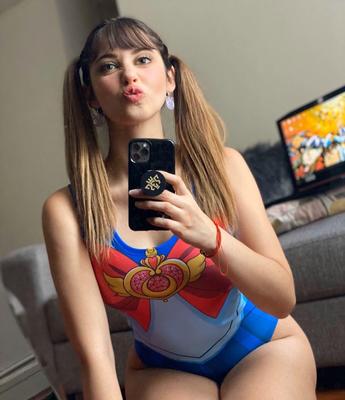 カタリナはコスプレキューティー2です