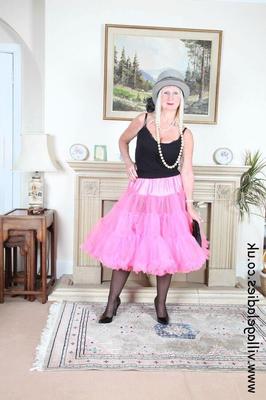 Village Ladies Poppy em rosa