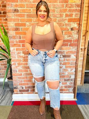 P interesse em curvas de modelo latina de beleza Thicc Pawg por dias