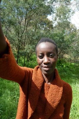 Titania Senegal Afrikanischer Amateur aus schwarzem Ebenholz, selbst erschossen