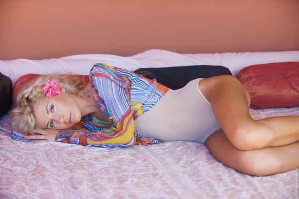Ioana (Stephanie) Blondie ludique AFG