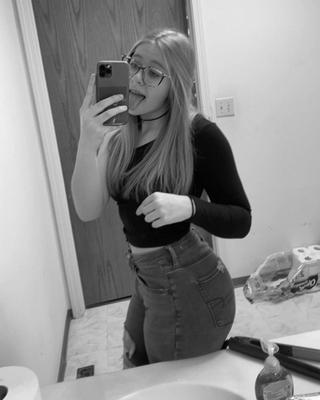 College Snowbunny PAWG für BBC: Olivia W