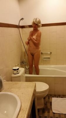 Haarige Amateur-Babes (Young Women_MILFS_Matures) _ Seite.