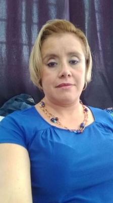 Maestra Rocio: a cute lady