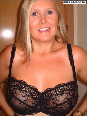 Omas und MILFS in Dessous