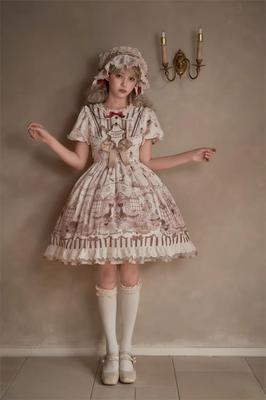 Französische Puppenkleid