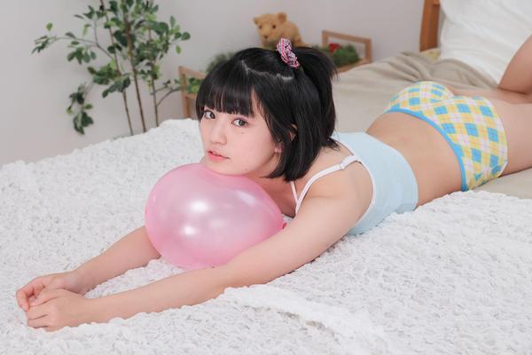 田中村省ミニスカ
