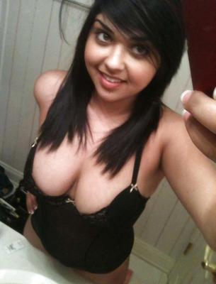 Desi Slut из Великобритании