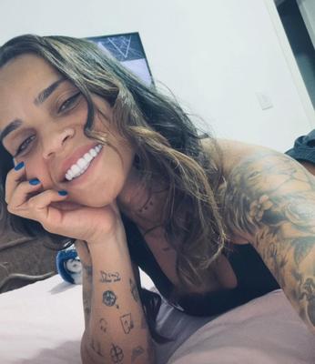 Sexy Brazil girl