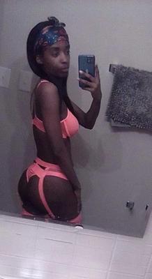 Ebony fofo