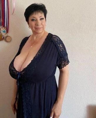 Pechos grandes sinceros