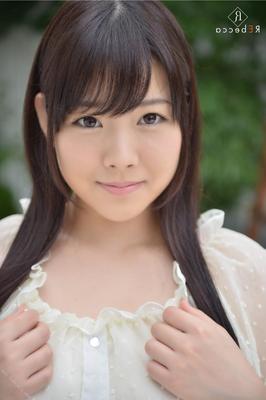 Yui kasumi puro e adorável padrão de donzela