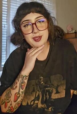 Кора огромная задница огромные сиськи BBW Brunette Girl смешанные горячие выстрелы