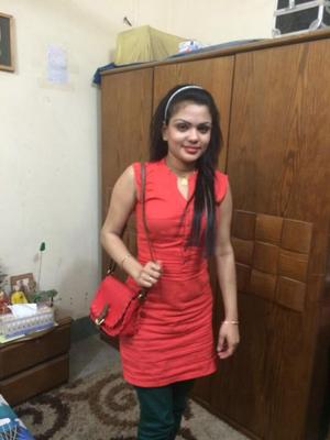 Deshi Must Model.