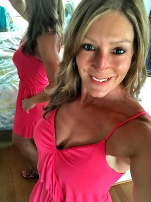 HotWife Amy in Cuck Mode