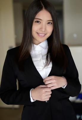 Yumi Mizusaki Dreamy Reality Gravure