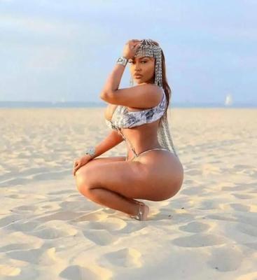 Big Ebony Booty On The Beach
