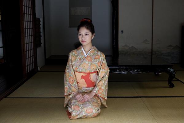 Hana Kudo 
