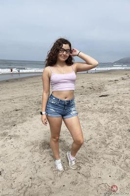 Leana Lovings