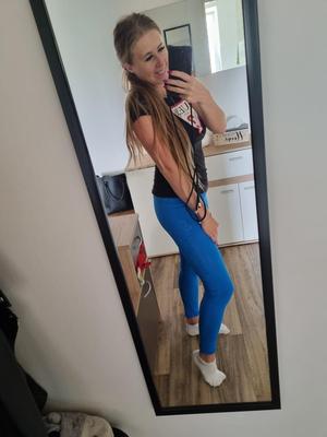 Кики обнаженная селфи